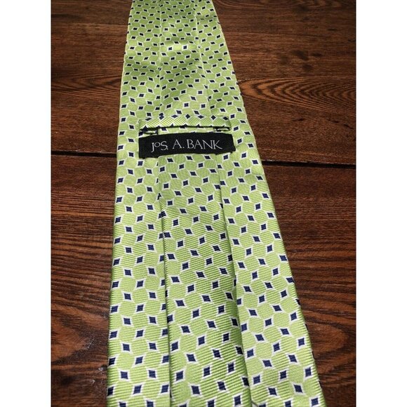 Jos. A. Bank Executive Collection Men's  Silk Tie Lime Green/Blue Geometric - Picture 1 of 5